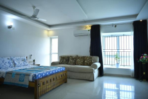 Aquavista lake view apartment